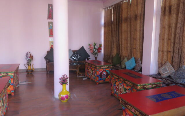 Hotel Maryul