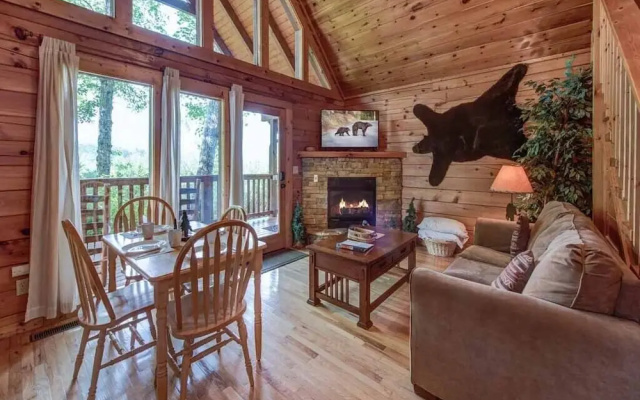 Cub's Cove by Jackson Mountain Rentals