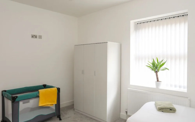 Bryn Min Manton Apartment