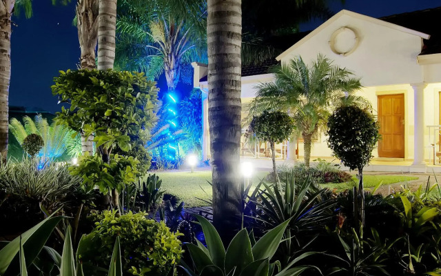 The Cycad Lodge & Chalets