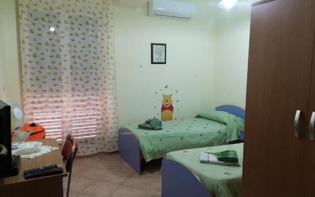 Relax House