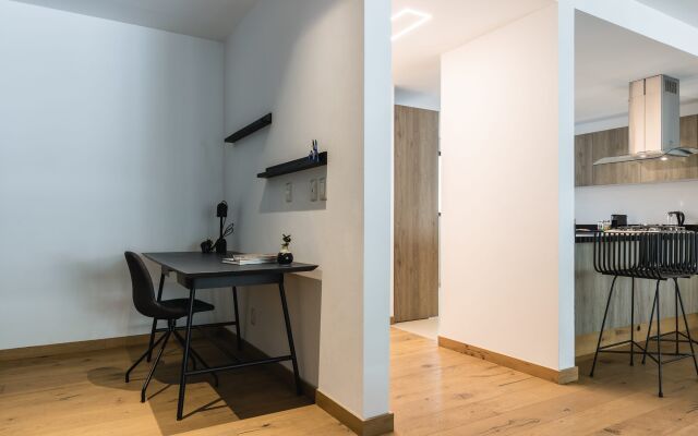 Casai Huge 2 BR/BA apt. 5 min. from Museo Soumaya/Carso.