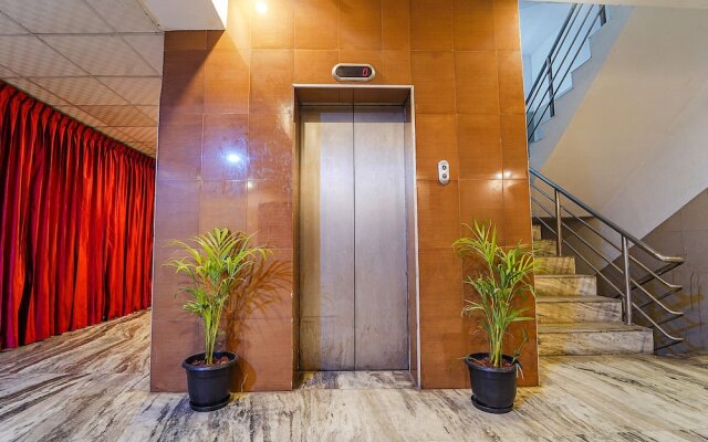 Fabhotel Skyry I