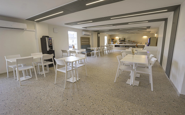 Kyriad Montpellier Sud - A709