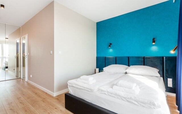 Bastion Walowa by Frey Homes