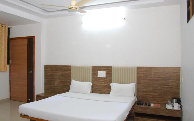 Excellency Inn