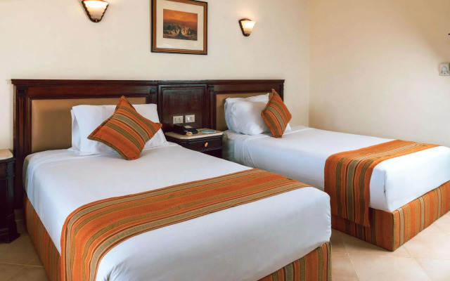 Grand Oasis Resort