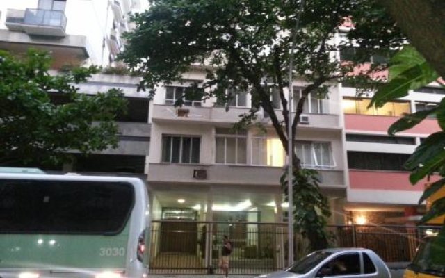 Vinicius de Moraes Ipanema Apartment