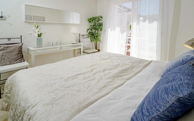 AR23- 3 bedroom apartment amazing views