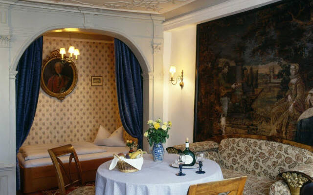 Löwen Hotel & Restaurant