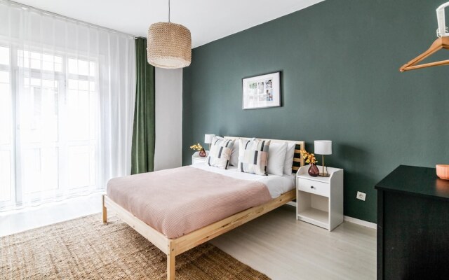 Fully Furnished Cozy Flat in the Heart of Sisli