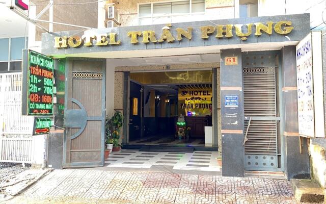 Tran Phung Hotel