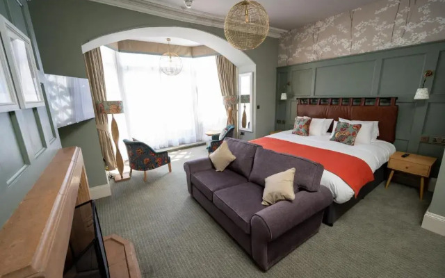 Victoria Hotel Menai Bridge