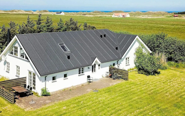 10 Person Holiday Home in Thisted