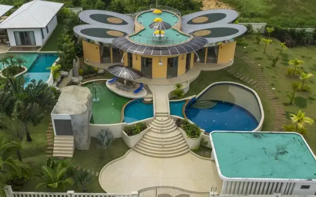 Villa Butterfly