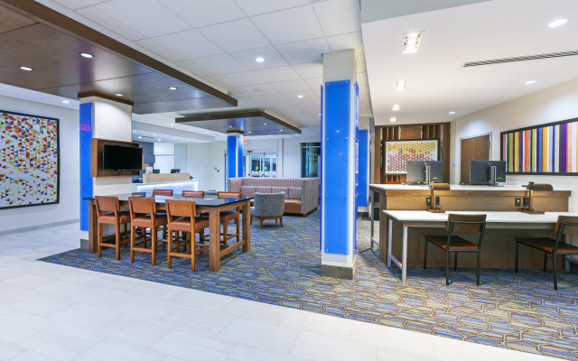 Holiday Inn Exp Stes Owasso by IHG