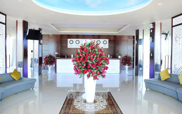 Ozon Hotel