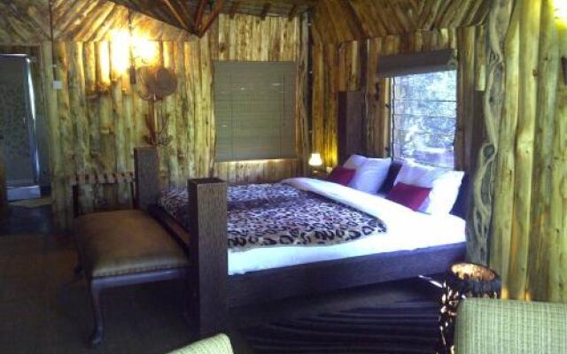 Mara River Camp