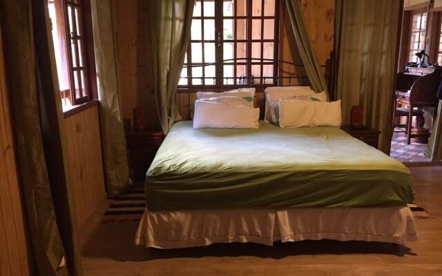 Gato de Botas Flats & Suites