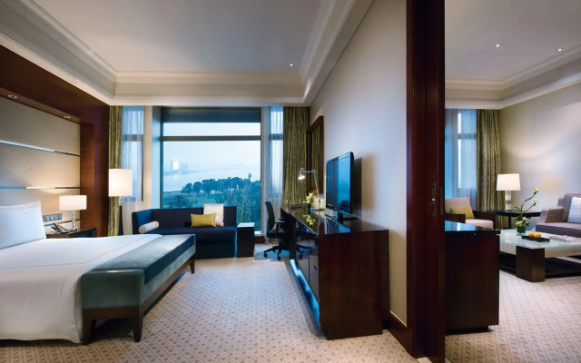 Jinji Lake Grand Hotel