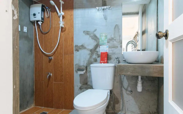 RedDoorz Plus @ Danlig Street Makati