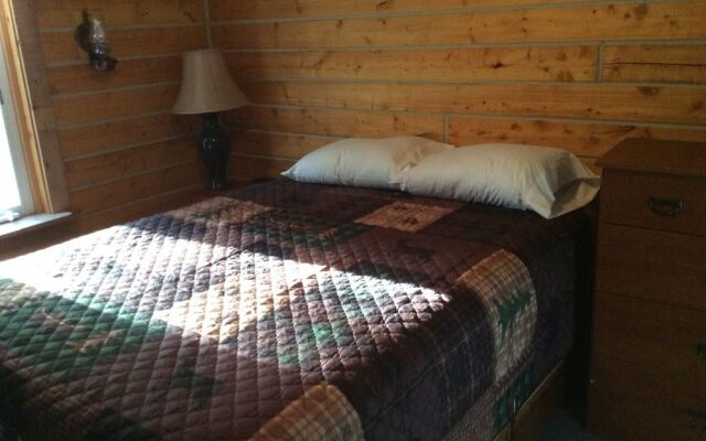 Moose Wallow Cabins
