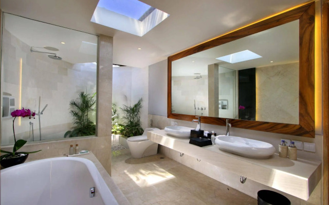 The Akasha Bali