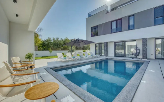 Villa Elena