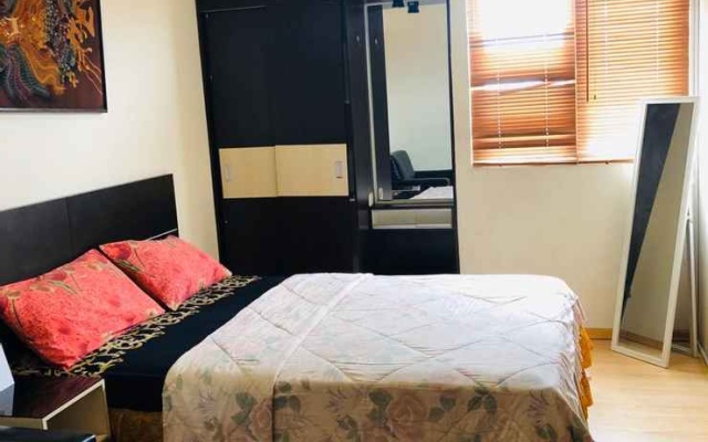 The Suites Metro by Desta Faris – Guest Rooms – Bandung