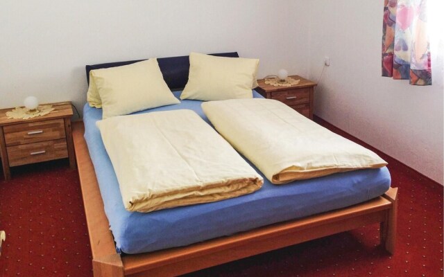 Nice Apartment in Mühlbach With 3 Bedrooms