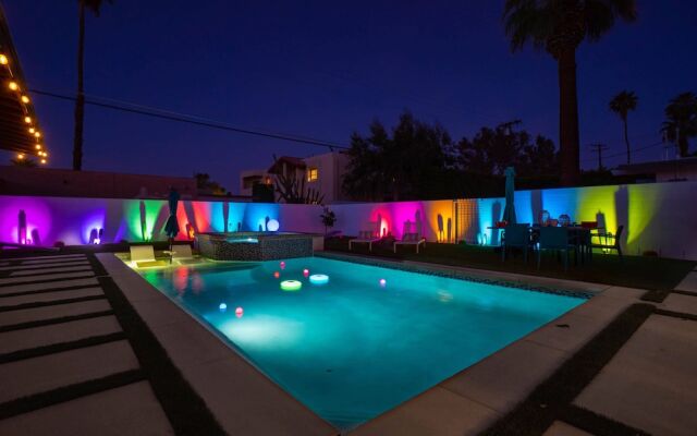 Poolside at Panorama