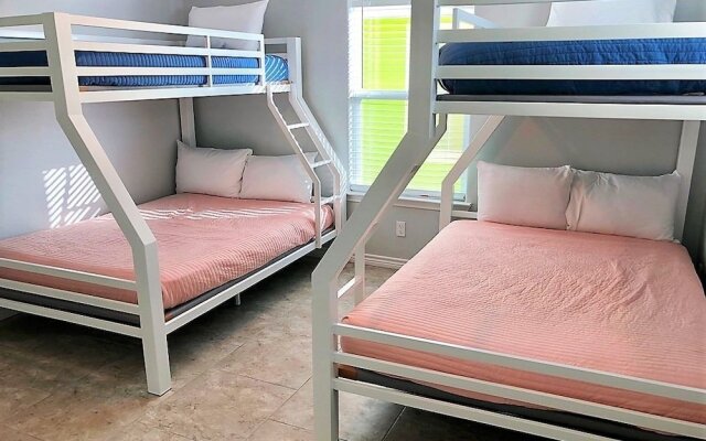 Flamingo Haven - Three Bedroom Home