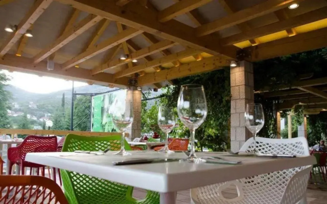 Villa Pergola