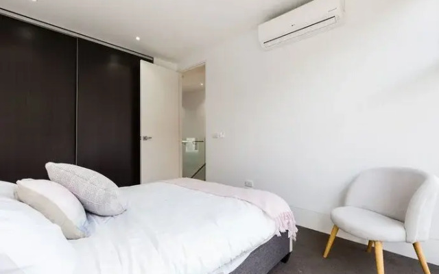 Renée - Beyond a Room Private Apartments
