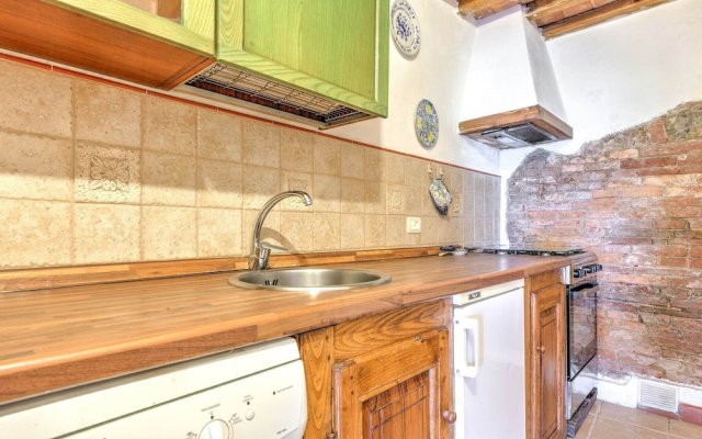 Tranquil Apartment In Boccheggiano With Private Garden