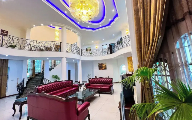 Golden Palm Hotel Boutique