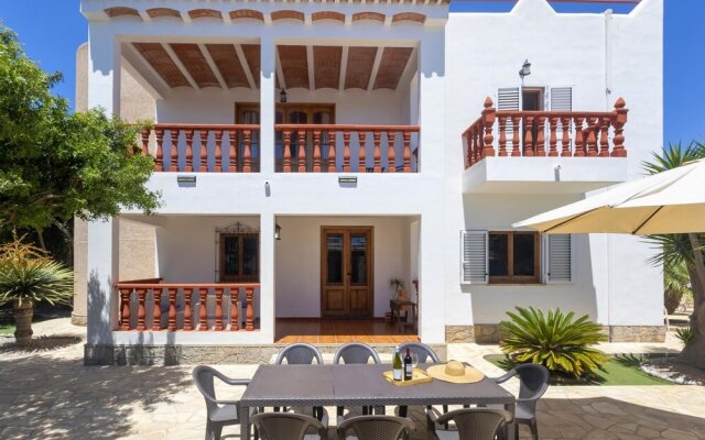 Villa in Ibiza Town With Private Pool Sleeps 9 - Villa Mali