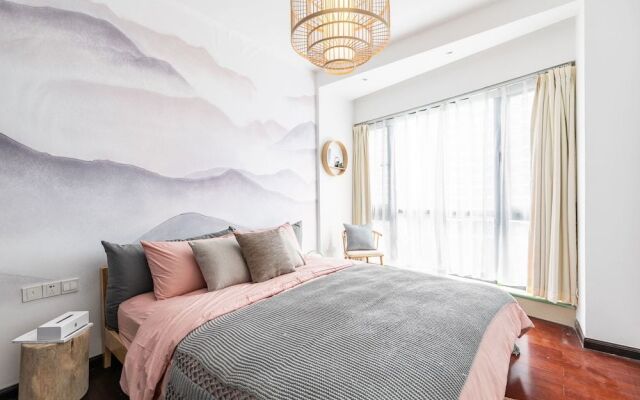 Locals Boutique Apartment Huafa Plaza 27
