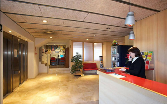 Hotel Basic