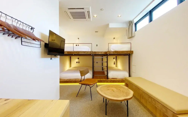 mizuka Imaizumi 5 - unmanned hotel