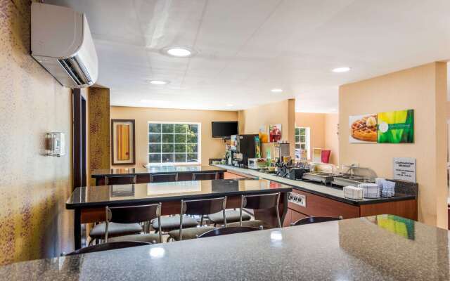 Quality Inn Chester - South Richmond