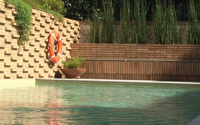 Alexandra Barcelona Hotel, Curio Collection by Hilton