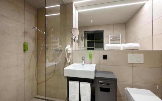 JUFA Hotel Laterns - Klangholzhus