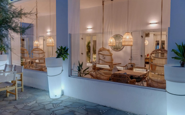 Hotel Benois