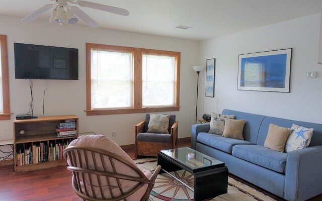 Nutter Tree at Ocracoke - 2 Br Home