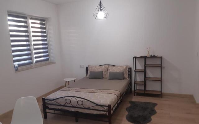 Studio Maurer Residence