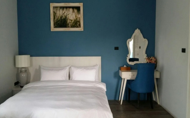 I-Destiny Gallery Resort