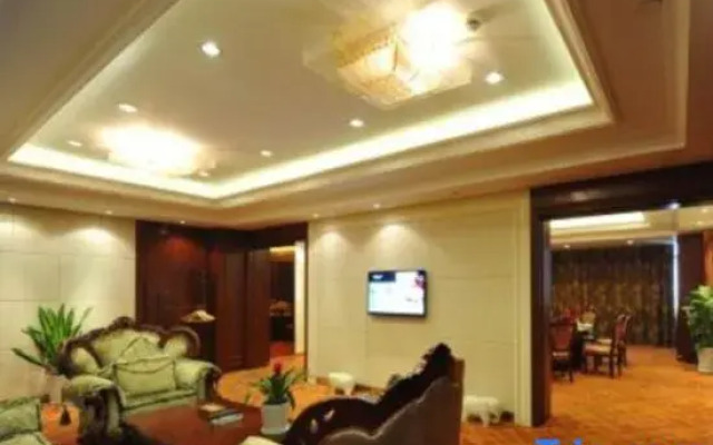 Homeinn Plus Hotel (Yancheng Yandu District Government)