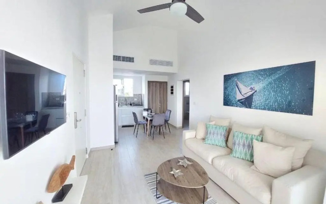 Cozy 1BDR with Pool Golf View at Cana Pearl