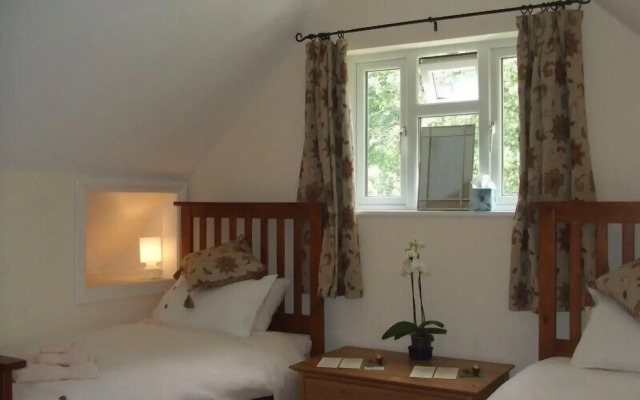 Tibbiwell Lodge - B&B